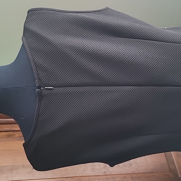 Maya Brook sheath dress, black and salmon pink, block pattern, sz 10 - Picture 4 of 12